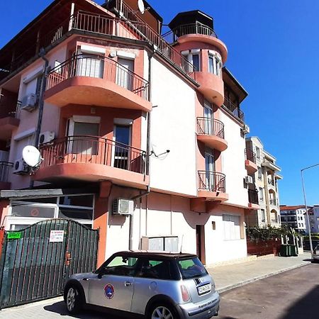 La Piccola Porta, Равда, България Apartment ภายนอก รูปภาพ